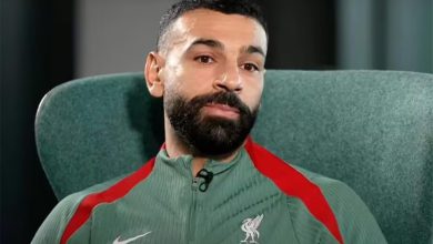 جيمي هاسلبانك: ليفربول يجب أن يبيع صلاح بسبب عمره