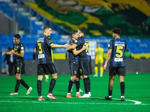 صابيري يقود التعاون لفوز قاتل على الخليج في الدوري السعودي