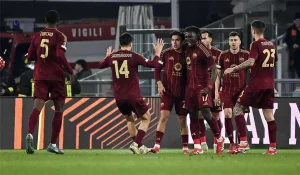روما وألكمار وستييوا بوخارست يتأهلون إلى دور الـ16 في الدوري الأوروبي