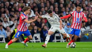 ريال مدريد يتفوق على أتلتيكو مدريد في ذهاب دور الـ16 بدوري الأبطال