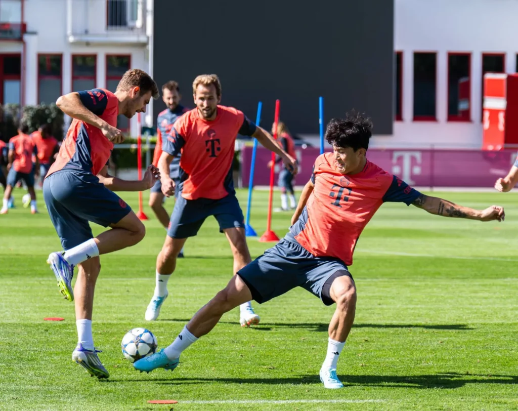 هاري كين يهاجم إدارة بايرن: التشكيلة الحالية “ضعيفة