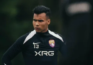 بمشاركة الحسين رحيمي.. العين يفوز على الأهلي في الدوري الإماراتي