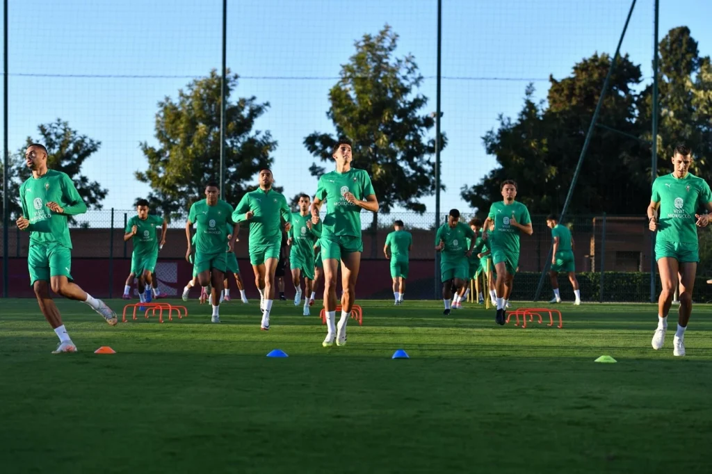 المنتخب المغربي يجري أول حصة تدريبية في لوساكا استعدادًا لمواجهة زامبيا