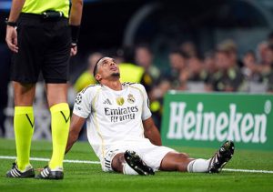 إصابة مبكرة لأرنولد تُربك ريال مدريد في مواجهة أولمبيك مارسيليا