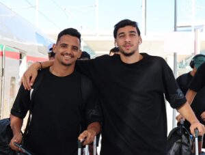 الرجاء الرياضي يعود للدار البيضاء بعد معسكر طنجة التدريبي