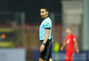 الحكم جلال جيد يقود قمة مالي وجزر القمر