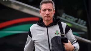 مدرب الجيش الملكي: “كنا نستحق الفوز أمام الرجاء الرياضي”