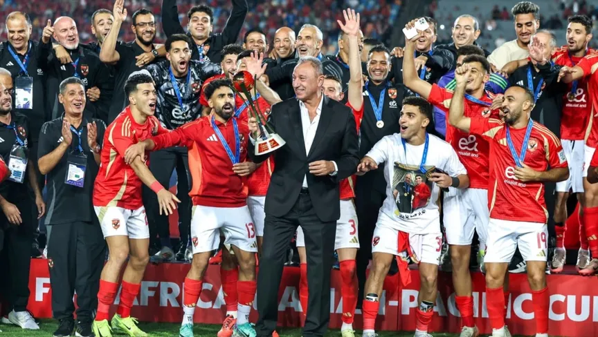 شوبير يكشف سبب عدم ترشح محمود الخطيب لرئاسة الأهلي