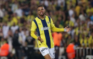 النصيري يواصل صنع الحدث ويزاحم كبار المهاجمين عالمياً