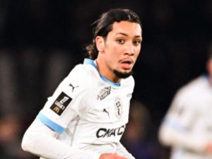 مارسيليا يمدد عقد المغربي بلال نادر