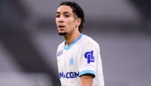 بلال ندير يطمئن جماهيره بعد الوعكة الصحية في مباراة مارسيليا وأنجيه بلال ندير يطمئن جماهيره بعد الوعكة الصحية في مباراة مارسيليا وأنجيه