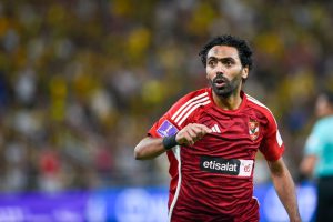 الأهلي المصري يعلن إصابة لاعبه حسين الشحات
