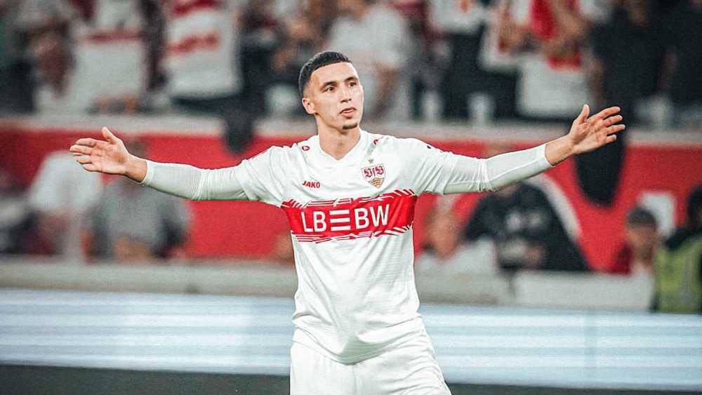 الخنوس يسجل ويقود شتوتغارت للفوز في الدوري الألماني
