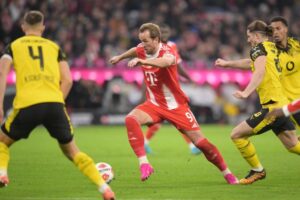 بايرن ميونيخ يفوز على بوروسيا دورتموند في كلاسيكو الدوري الألماني