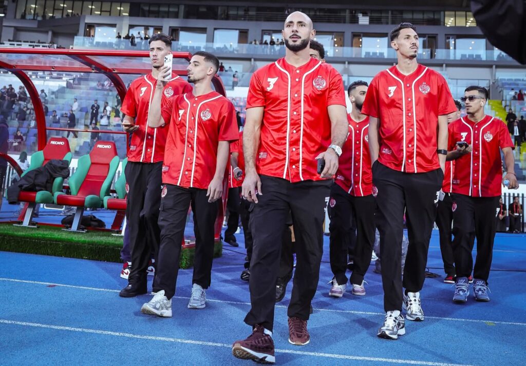 بنهاشم يعلن التشكيلة الأساسية للوداد أمام الرجاء في ديربي البيضاء بنهاشم يعلن التشكيلة الأساسية للوداد أمام الرجاء في ديربي البيضاء