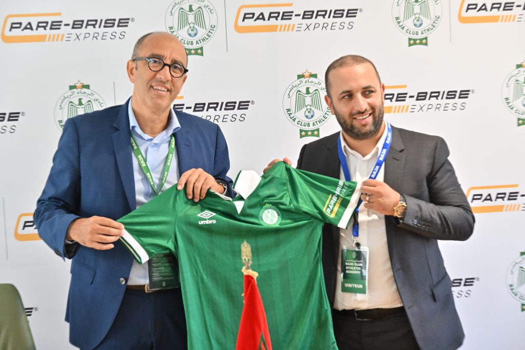 “بار بريز إكسبريس” شريك جديد لنادي الرجاء الرياضي