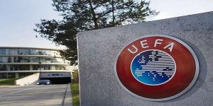 اليويفا يوافق على خوض مباراتي ميلان و برشلونة خارج أوروبا