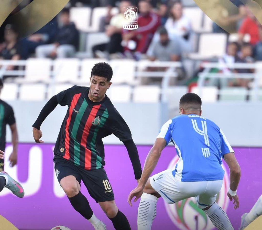 الجيش الملكي يتعادل بميدانه أمام اتحاد طنجة في البطولة الاحترافية