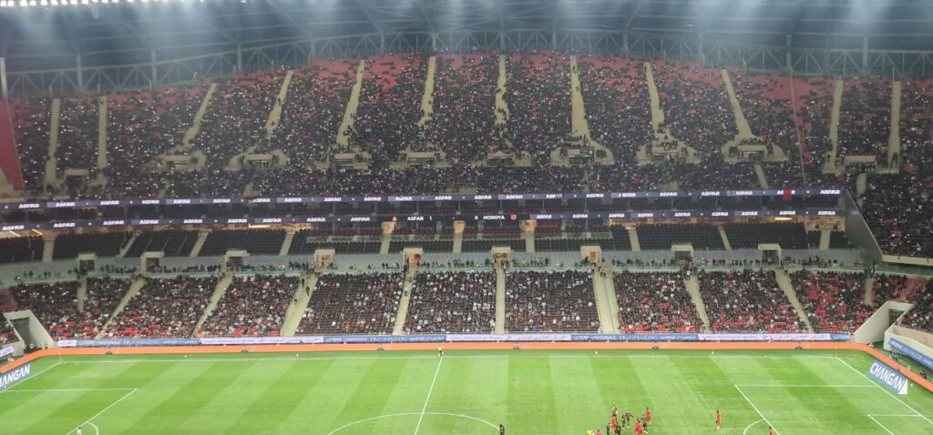 الجيش الملكي ينعش ميزانيته ب 700 مليون سنتيم الجيش الملكي ينعش ميزانيته ب 700 مليون سنتيم