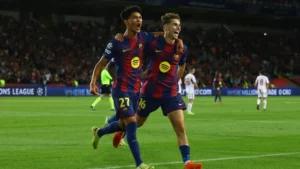برشلونة يحقق انتصاراً ساحقاً على أولمبياكوس ويستعيد توازنه في دوري الأبطال
