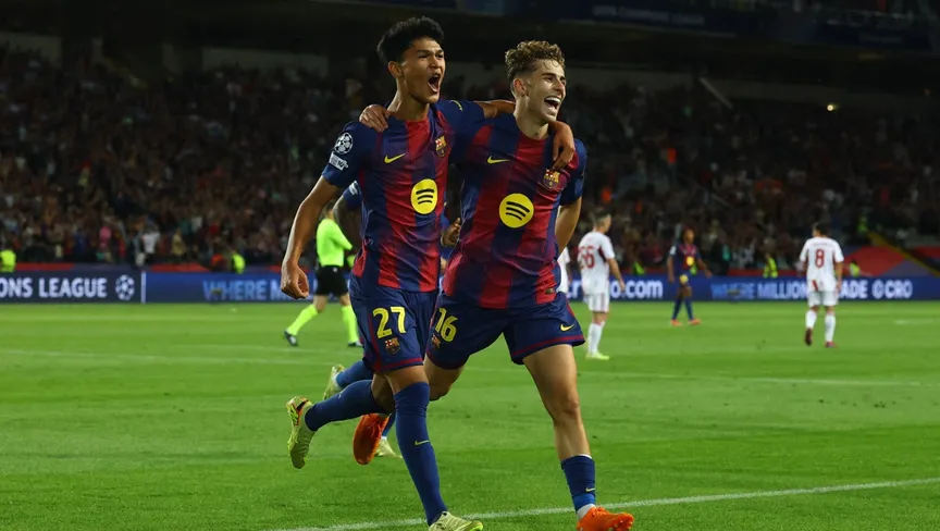 برشلونة يحقق انتصاراً ساحقاً على أولمبياكوس ويستعيد توازنه في دوري الأبطال