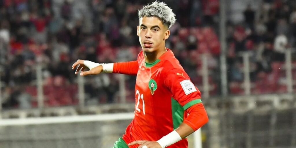 برشلونة وبنفيكا يراقبان ياسر زابيري بعد تألقه في مونديال الشباب برشلونة وبنفيكا يراقبان ياسر زابيري بعد تألقه في مونديال الشباب