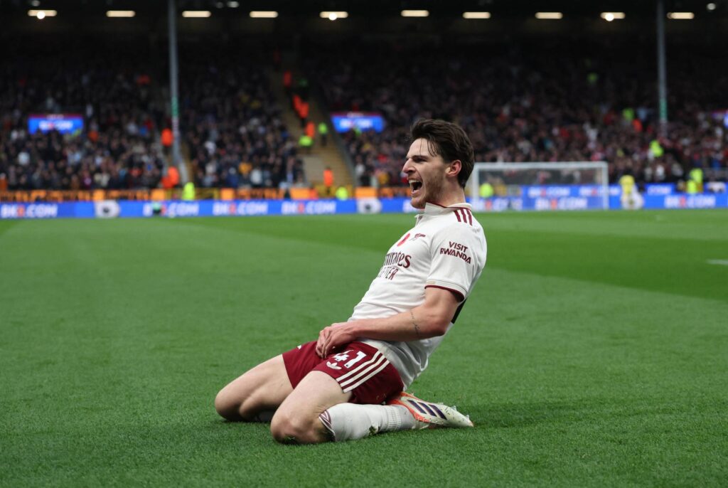 آرسنال يضرب بقوة ويحقق فوزه الخامس توالياً في البريمرليغ