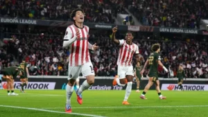 أزمة الطائرة تصدم بعثة فرايبورغ قبل لقاء نيس