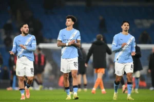 غوارديولا يفاجئ الجميع: 10 تغييرات دفعة واحدة تقود للهزيمة الأوروبية