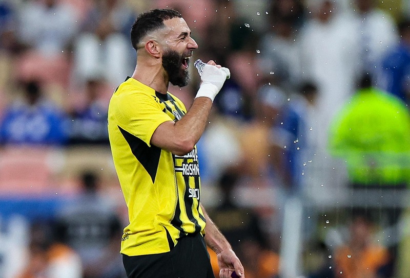 مصير بنزيما مع الاتحاد على وشك الحسم