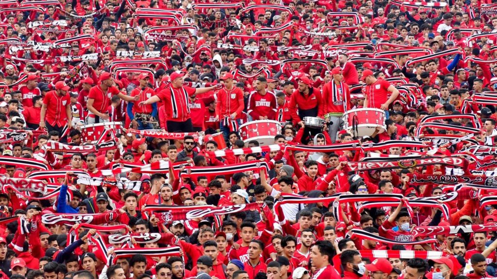 حسنية أكادير يخصص 1000 تذكرة لجماهير الوداد الرياضي