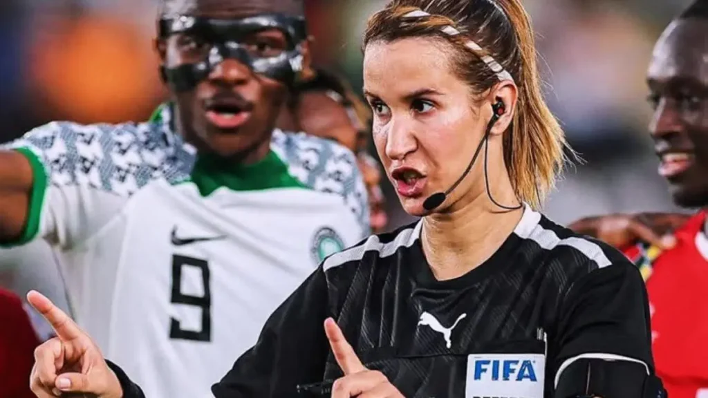 بين اتهامات كربوبي وصمت رضوان جيد .. المنظومة التحكيمية أمام امتحان الحقيقة