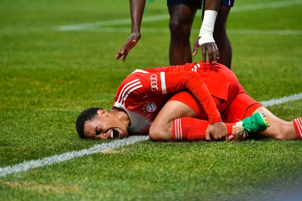 هل كان تدخل دياز على حكيمي انتقامًا لموسيالا؟