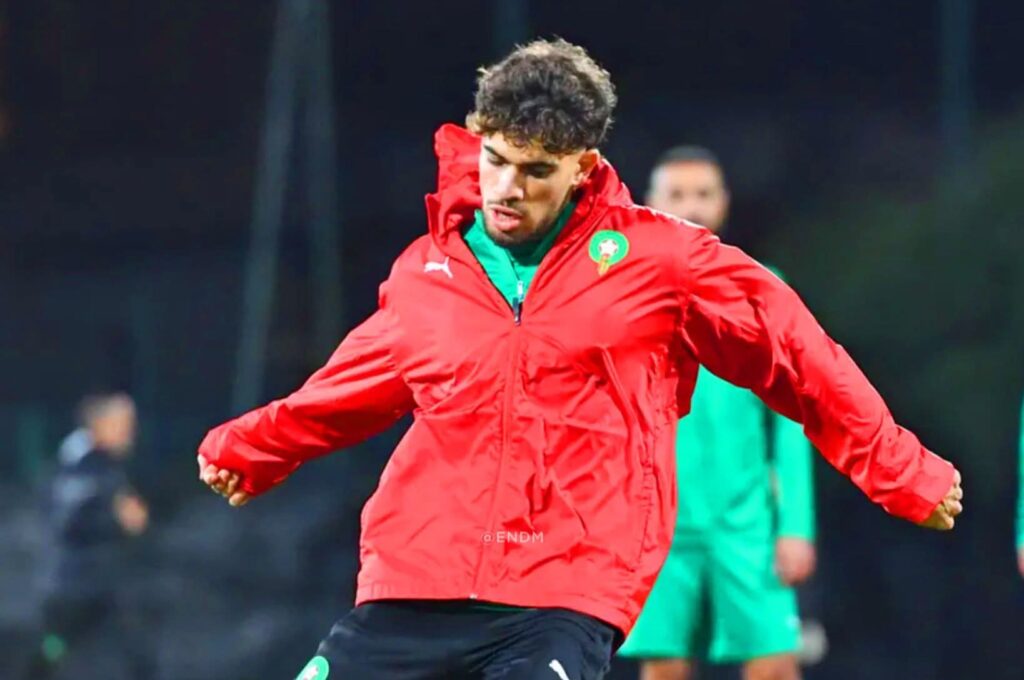 الزلزولي يؤدي تدريبات انفرادية قبل مباراة المغرب وأوغندا