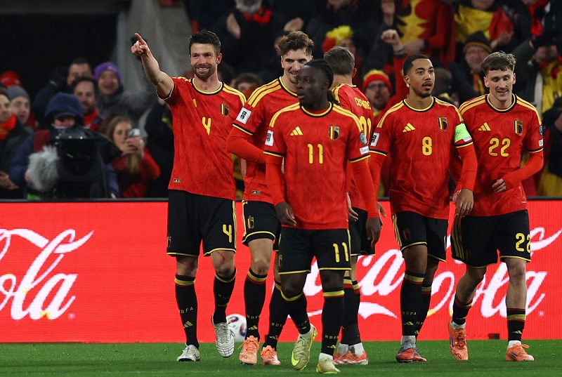 الشياطين الحمر يحسمون بطاقة المونديال بانتصار تاريخي