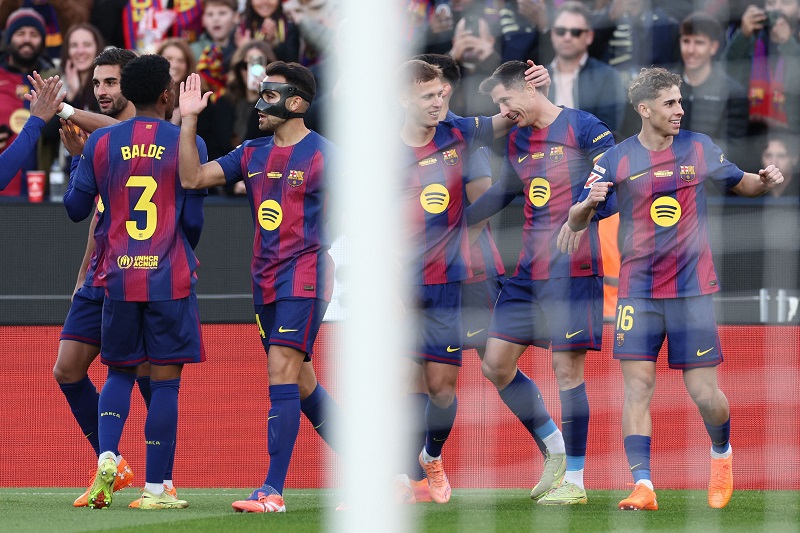 برشلونة يعود إلى كامب نو بانتصار كبير على أتلتيك بلباو