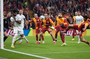 سانت جيلواز يفوز على غلطة سراي في دوري أبطال أوروبا