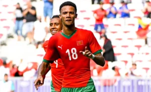 الحزن يخيم على بيت لاعب دولي مغربي بعد وفاة والده