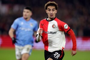 عودة أسامة تيرغالين إلى قائمة فاينورد بعد الإصابة