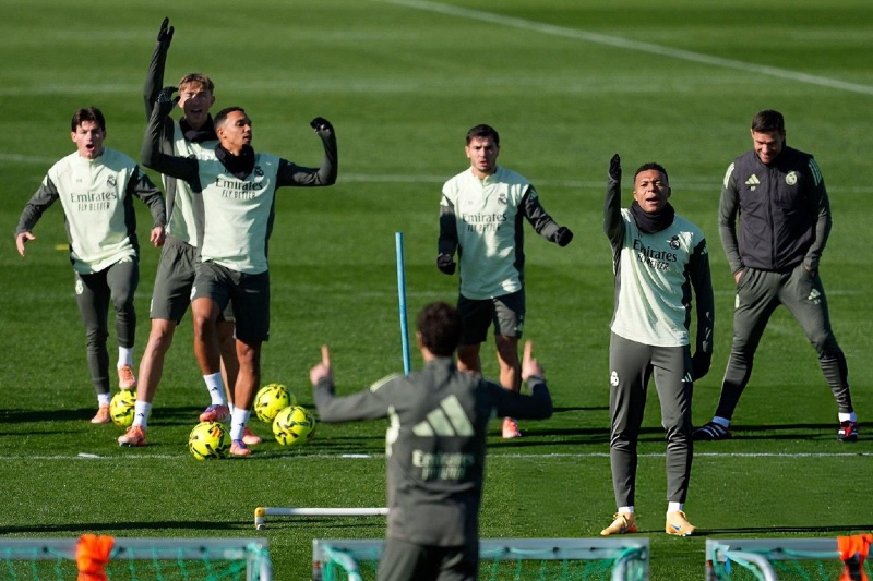 ستة غيابات تضرب ريال مدريد قبل مواجهة إلتشي