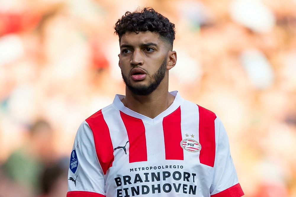 وسط منافسة أوروبية قوية.. وست هام يراقب الدولي المغربي إسماعيل الصيباري