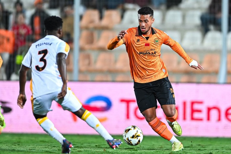 شويعر يتألق وينال أعلى تنقيط أمام ديناموز في عصبة الأبطال الإفريقية