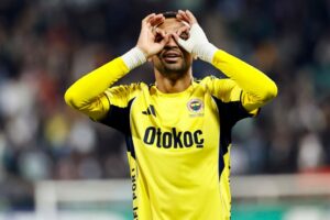 النصيري يقود فنربخشة لريمونتادا مثيرة في الدوري التركي النصيري يقود فنربخشة لريمونتادا مثيرة في الدوري التركي