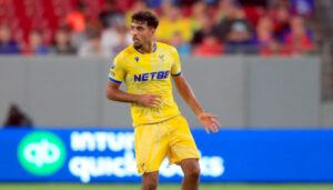 إنزلاق في التدريبات.. مدرب كريستال بالاس يوضح بشأن غياب شادي رياض أمام ألكمار