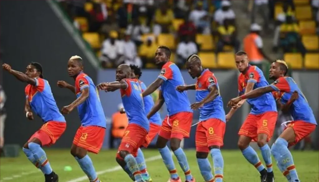 هدف قاتل لمبيمبا يقود الكونغو للدور النهائي المؤهل لكأس العالم 2026