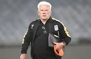 بول بوت يشيد بقوة المنتخب المغربي ويثني على جودة التنظيم والبنية التحتية