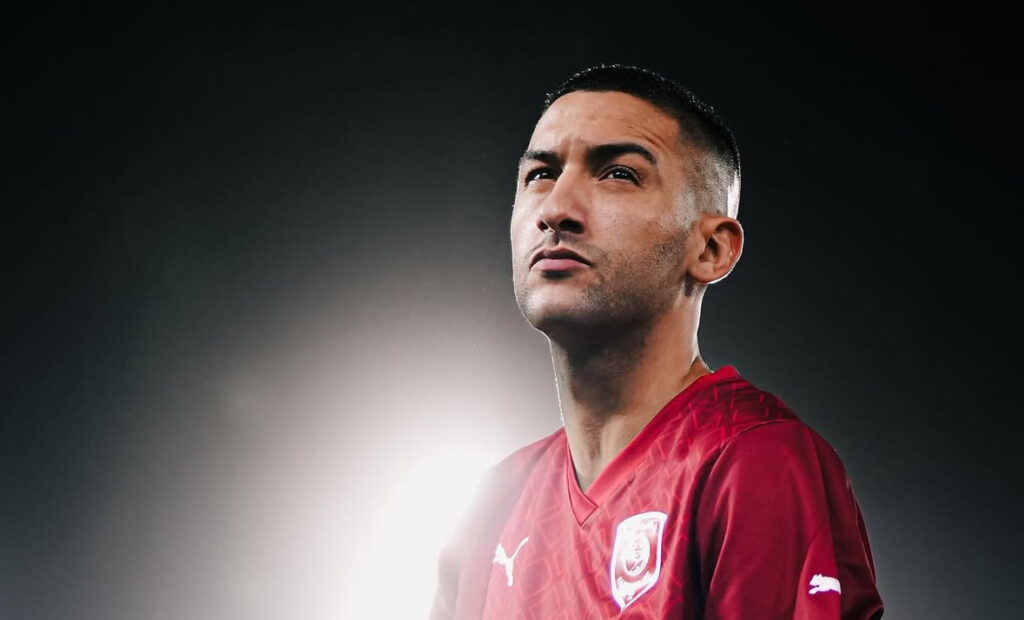 حكيم زياش يعبر عن فخره بمغربية الصحراء ويدعو للاحتفال حكيم زياش يعبر عن فخره بمغربية الصحراء ويدعو للاحتفال