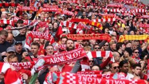 جماهير ليفربول تفاجئ محمد صلاح وتختار موقفها