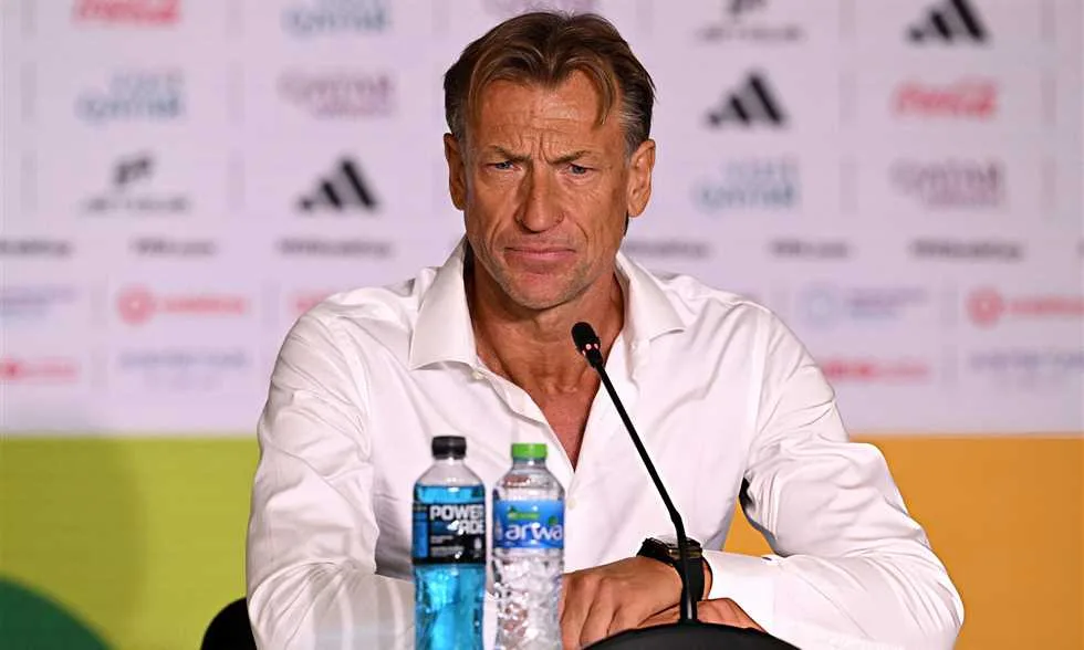 هيرفي رونار يحذر من خطورة الأردن ويمازح السلامي