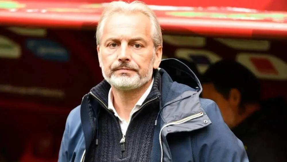 مدرب الكونغو الديمقراطية يشيد باللاعبين ويصف السنغال بالأفضل